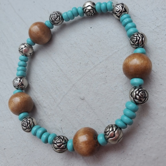 Free with purchase. First come first serve - Picture 5 of 6